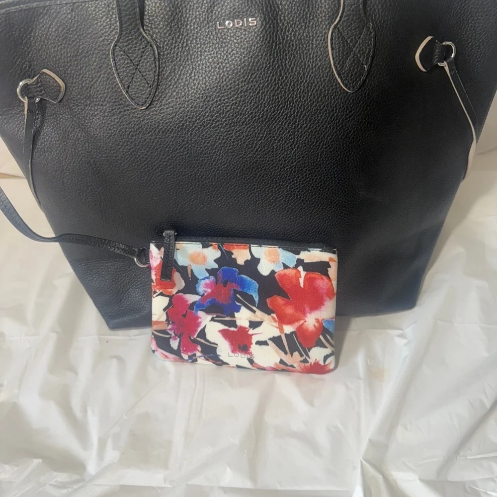 Lodis Black Leather Large Tote Bag w/small Lodis flower bag - Picture 2 of 15